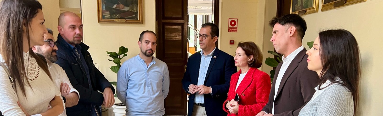 El PSOE lamenta que “nuevamente Vox se queda solo” votando “en contra de los derechos de las personas LGTBI”