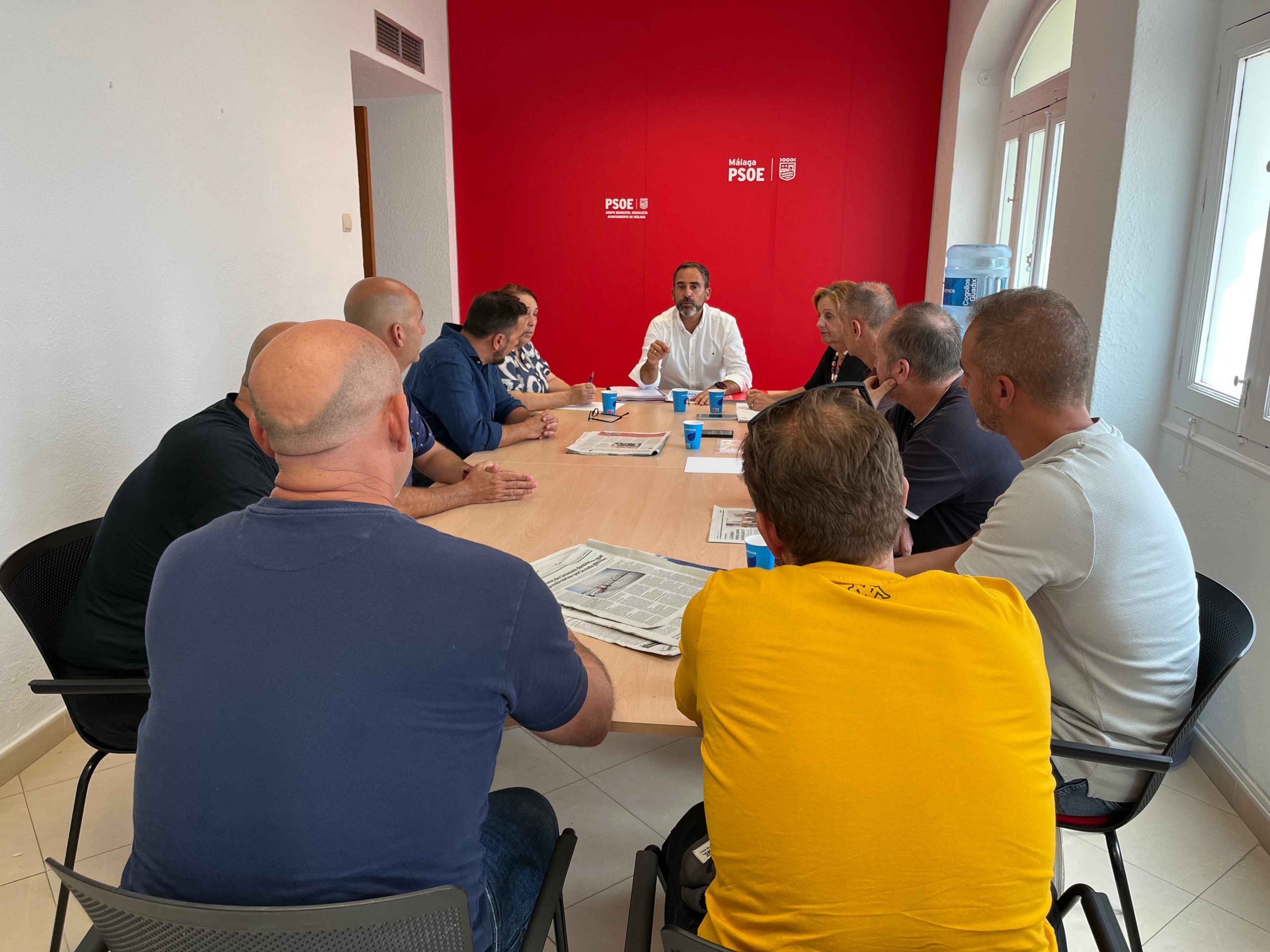 El PSOE muestra su apoyo a los trabajadores de LIMASAM y pide más medios para limpiar Málaga