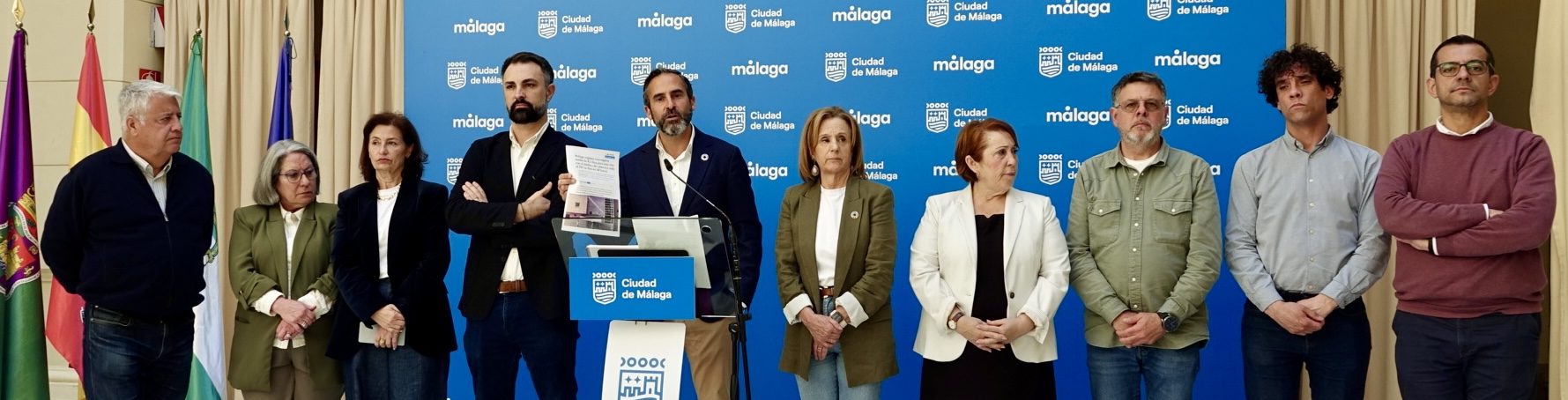 Pérez acusa a Moreno Bonilla de convertir la sanidad pública «en un negocio para amiguetes» mientras 200.000 malagueños esperan cita con el especialista