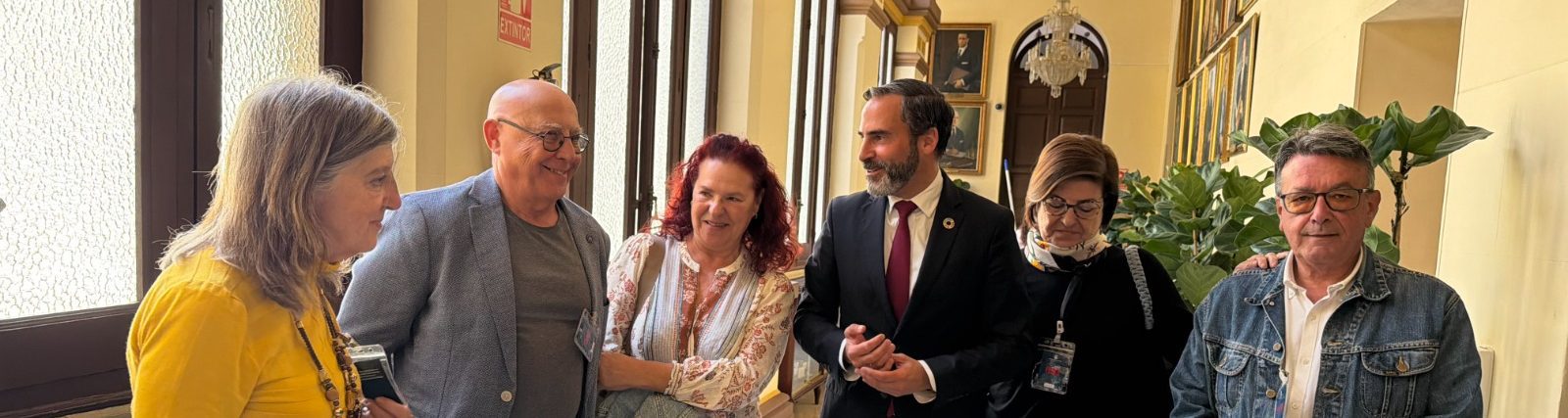 Pérez acusa a De la Torre de “ser cómplice” del “colapso histórico” de la sanidad pública tras vetar en el Pleno propuestas del PSOE para su rescate