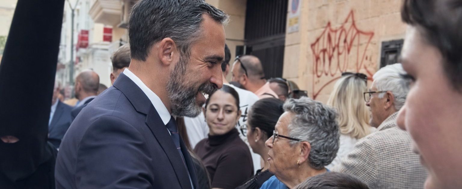Pérez exige a Moreno Bonilla y De la Torre que pidan perdón por «intentar dañar la mejor Semana Santa de la historia de Málaga”