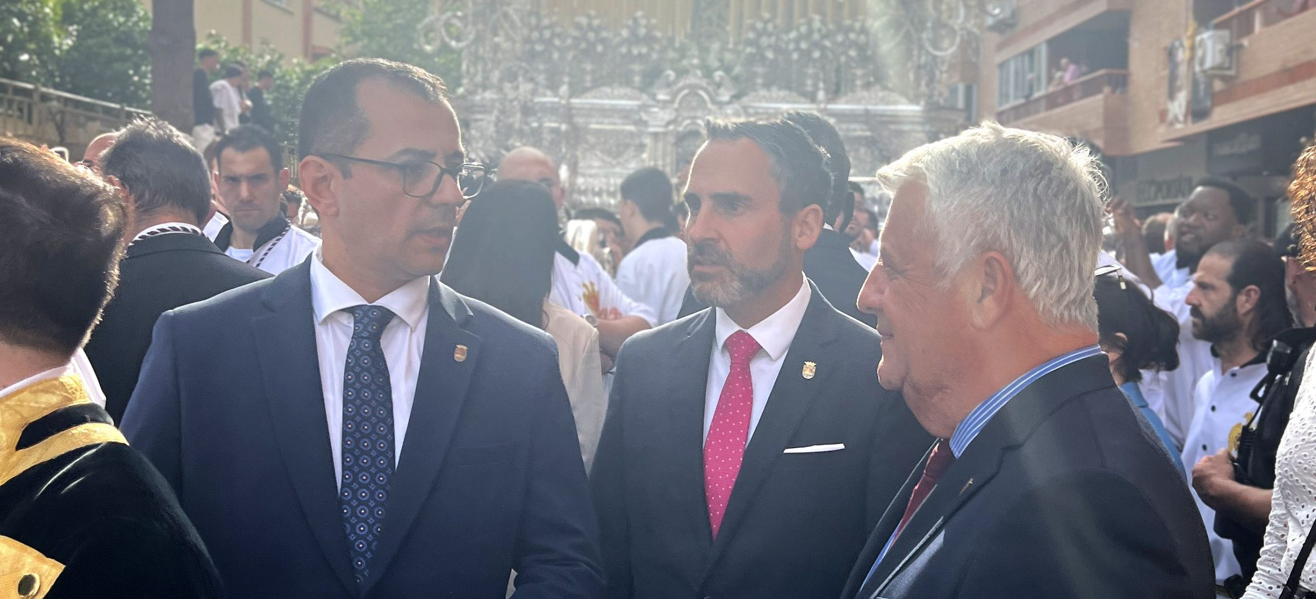 Pérez destaca el “éxito de participación” en la Semana Santa y exige a la Junta que «pida perdón» por su alarmismo infundado sobre el AVE y las pérdidas económicas