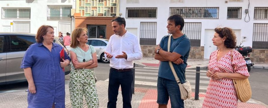 El PSOE afea al PP que “la medida urgente” para blindar los locales comerciales de su conversión en infraviviendas “llega tres años tarde”